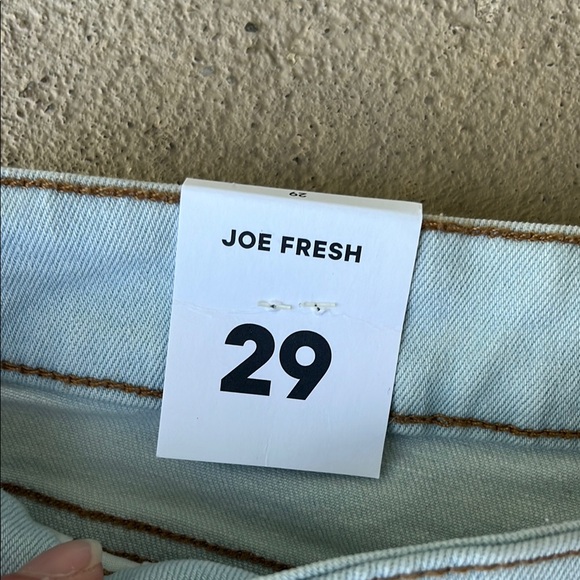 Joe Fresh light wash Blue Jean Shorts Mid-Thigh - Picture 3 of 16